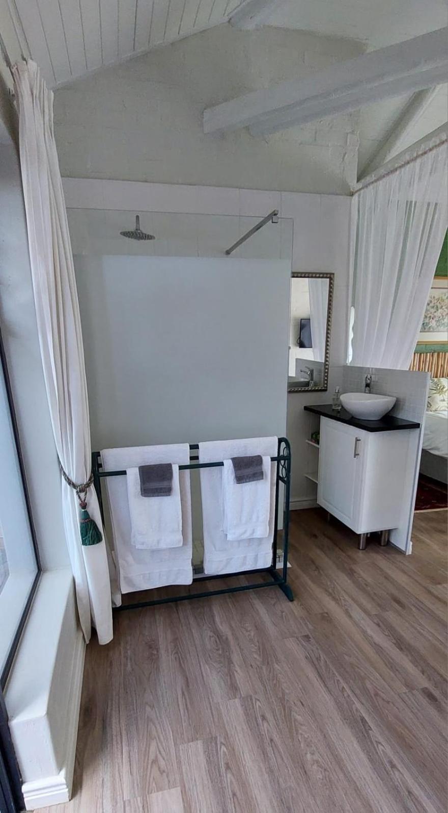 The Amaryllis Luxury Apartment Bella Donna Bettyʼs Bay Exteriör bild